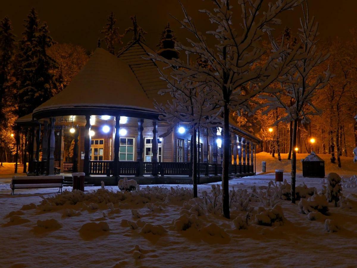 Dom Goscinny Orange Wysowa-Zdrój Exteriér fotografie
